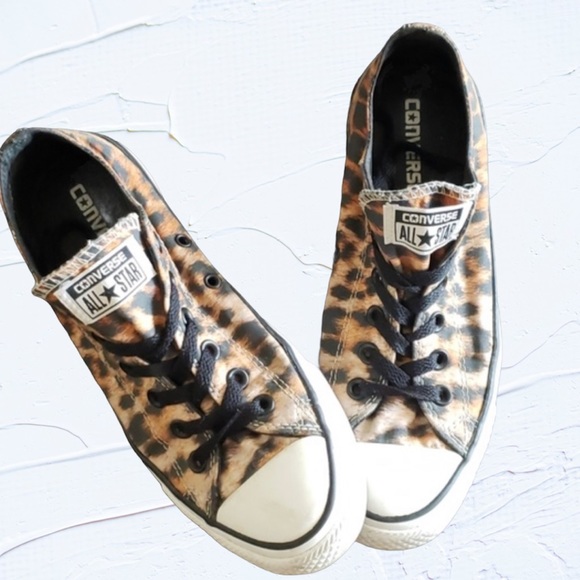 Converse Shoes - Converse animal print sneakers woman’s 6
